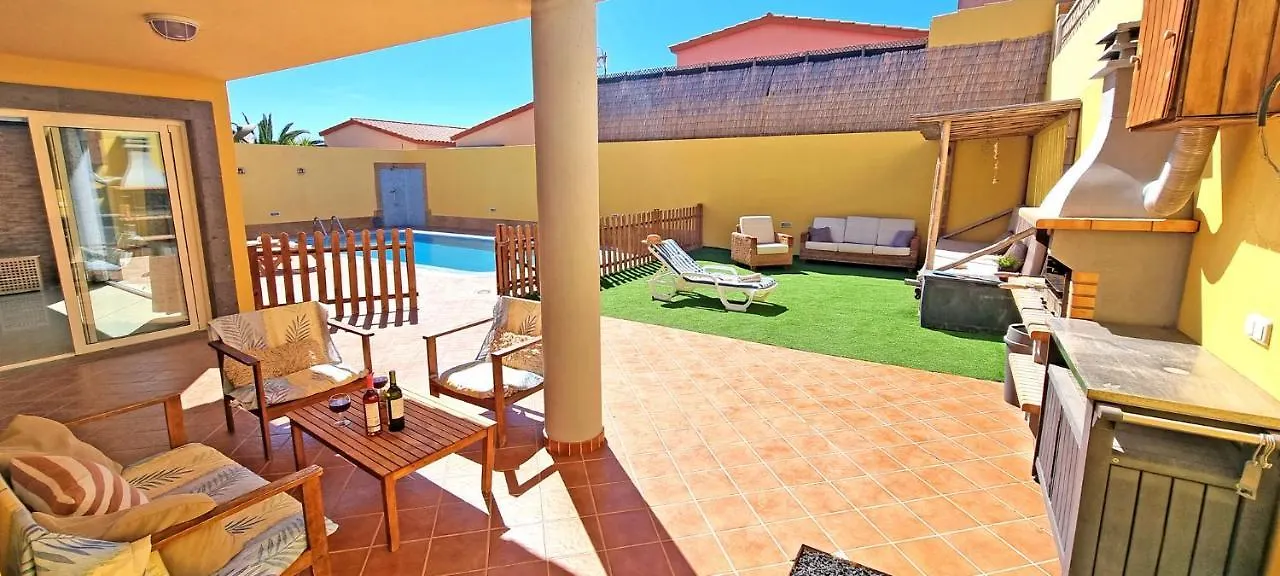 Casa Bonita Villa Tarajalejo İspanya