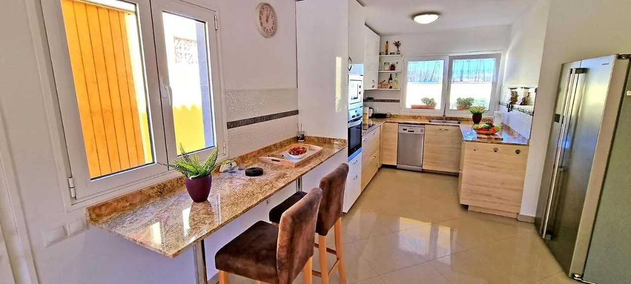 Casa Bonita Villa Tarajalejo 0*,